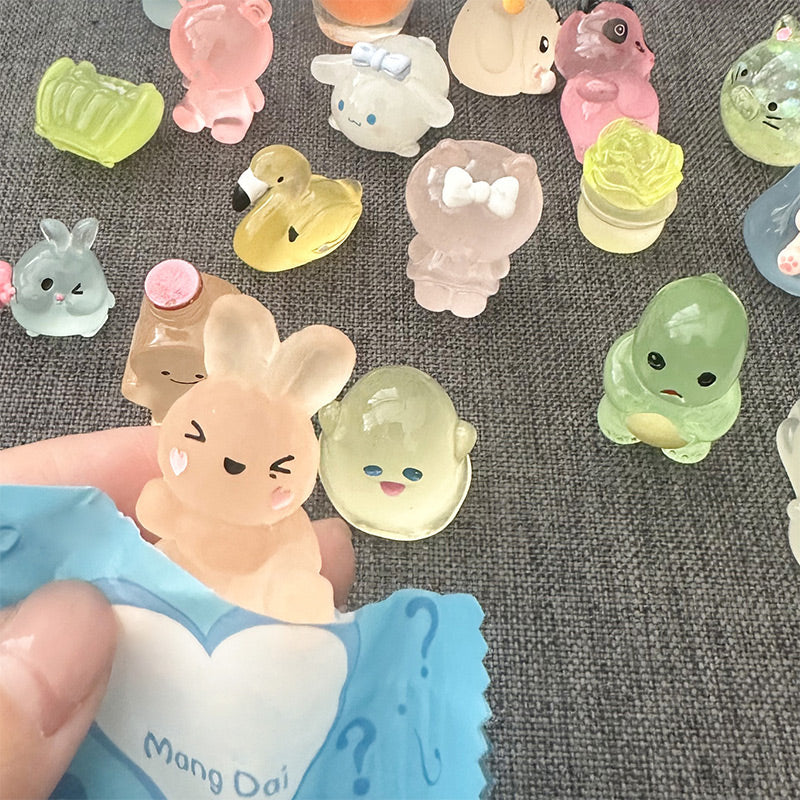 ✨2025 Neue Produkte🎀 Blind Bag Luminous Mini Resin Animal Figures – 10PCS/Set