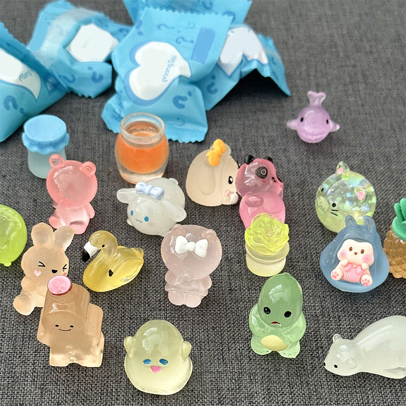 ✨2025 Neue Produkte🎀 Blind Bag Luminous Mini Resin Animal Figures – 10PCS/Set
